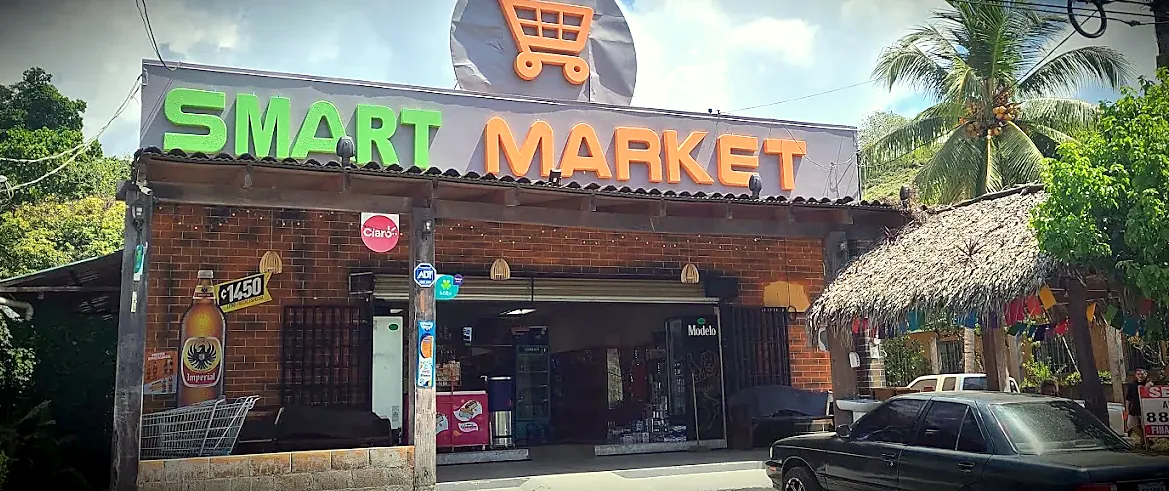 SMART MARKET storefront, Herradura